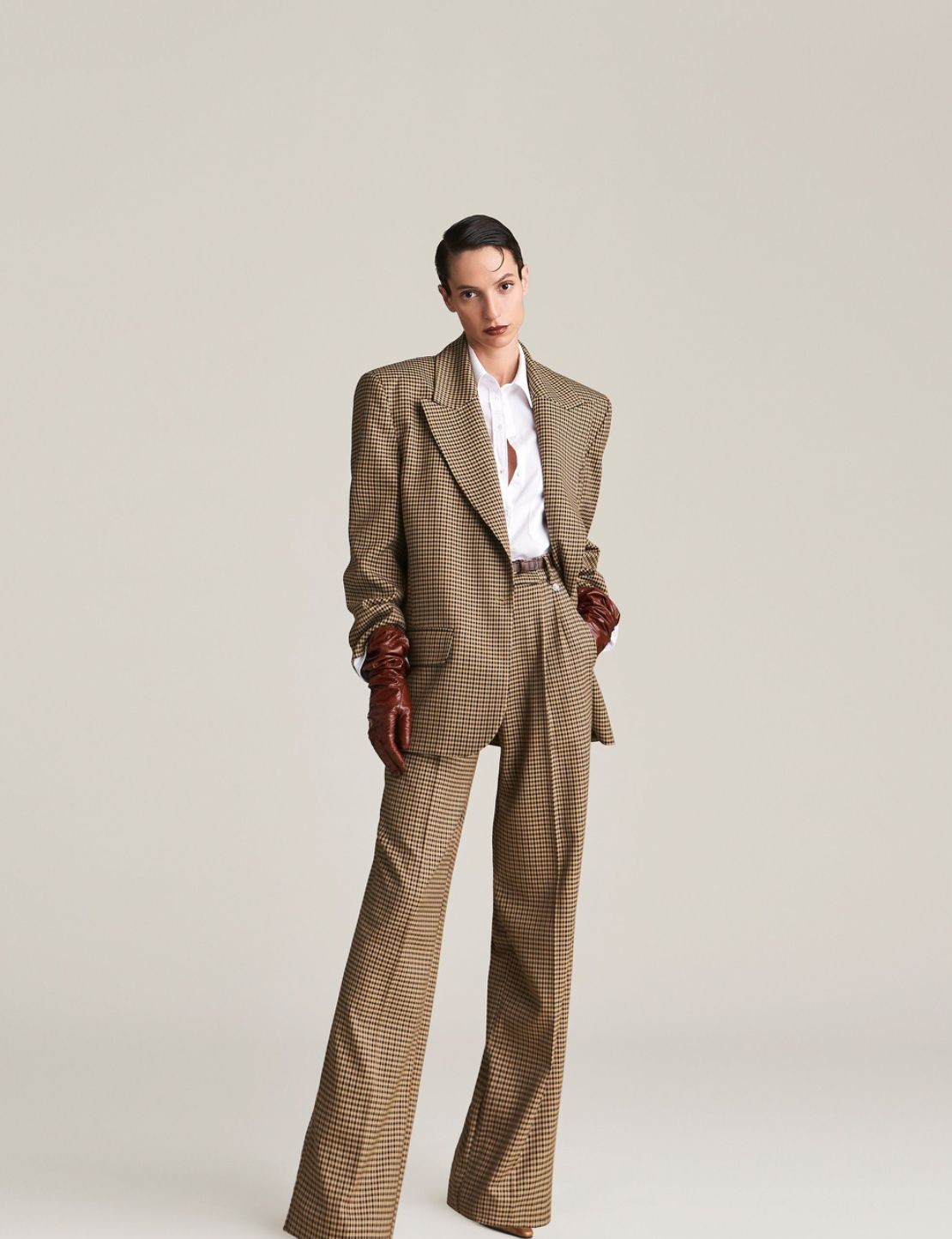 Women's modern tailoring
